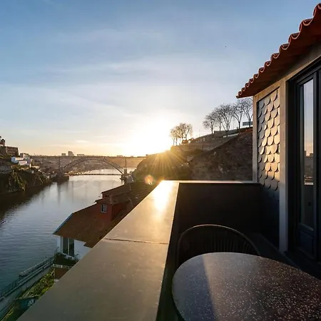 Unique T2 W/ View Of The River By Lovelystay Porto