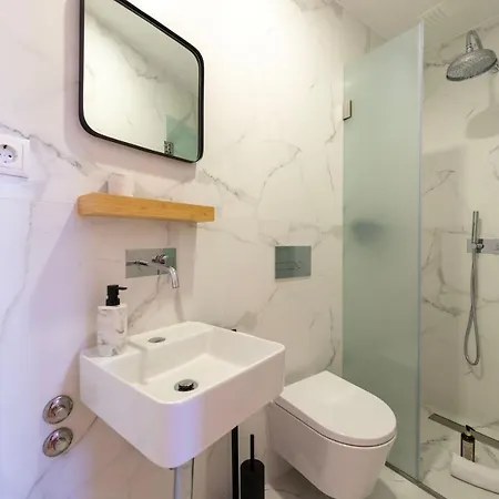 Unique T2 W/ View Of The River By Lovelystay Apartment Porto